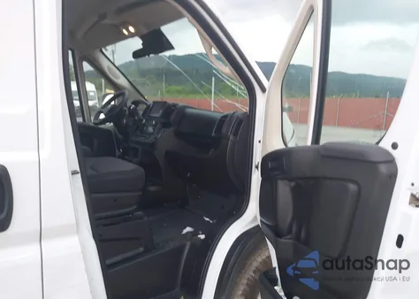 2022 Ram Promaster 2500 High Roof 159 Wb из США, поврежденный, VIN 3C6LRVDGXNE107456